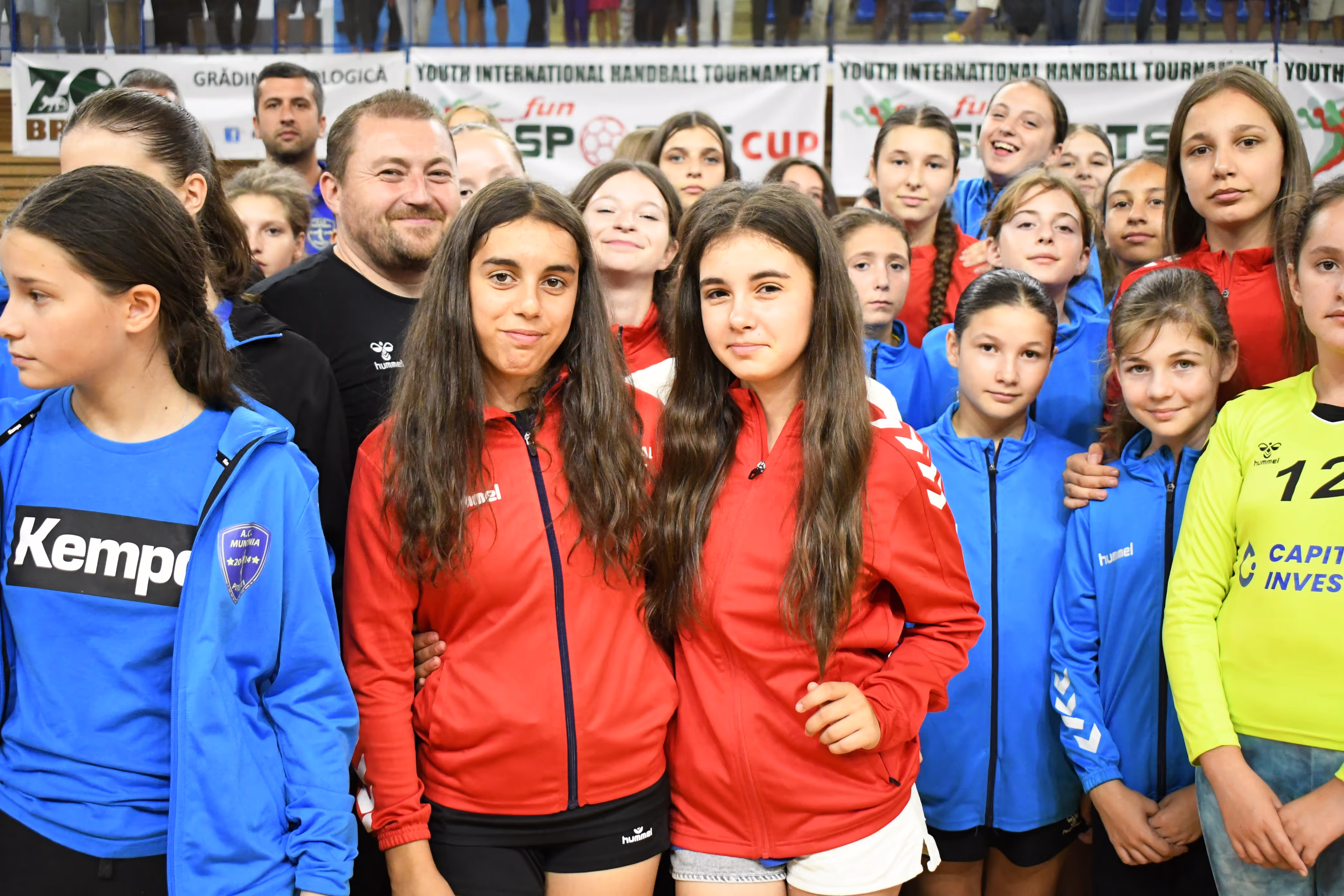 Moment de la ceremonia de premiere FunSports Cup 2025