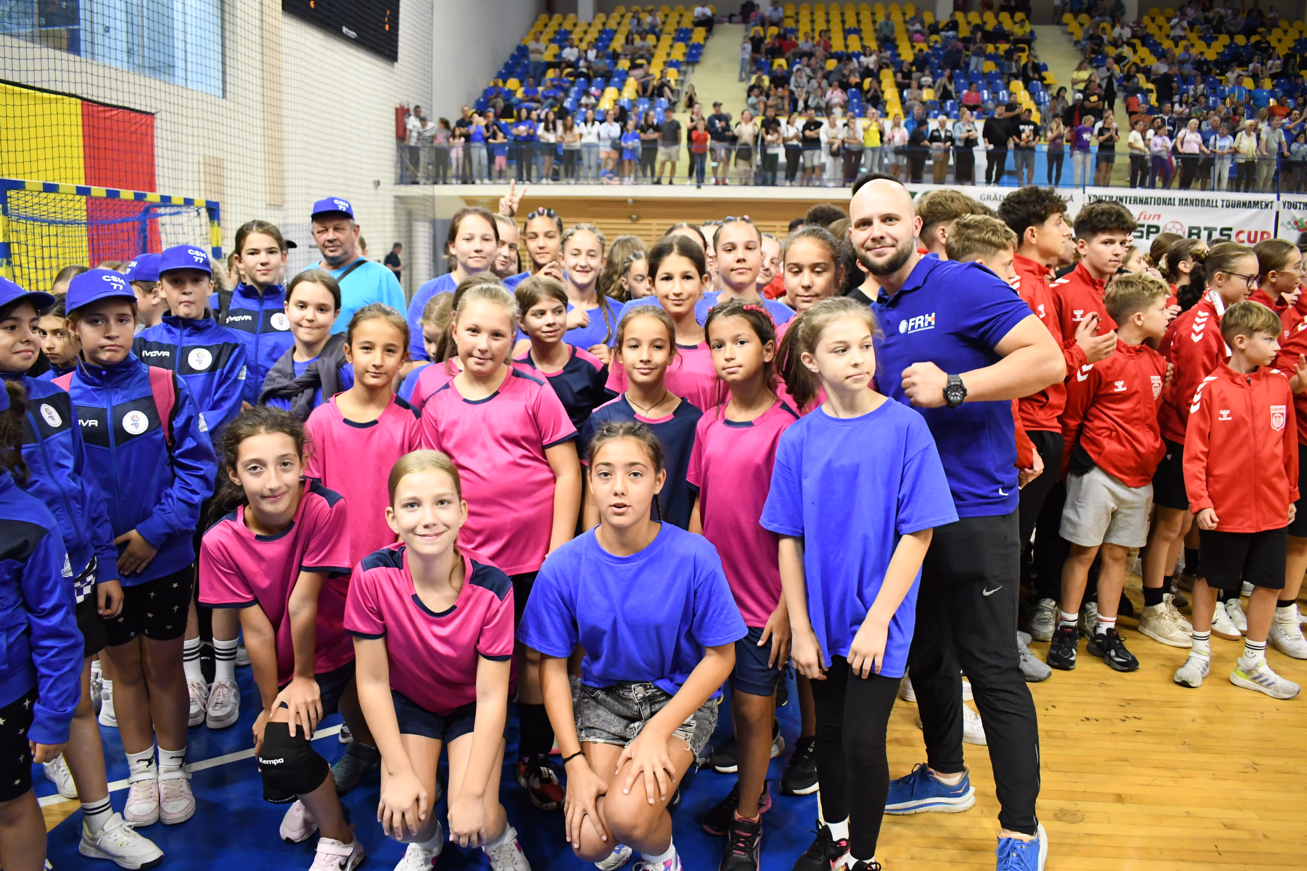 Moment de la ceremonia de premiere FunSports Cup 2025